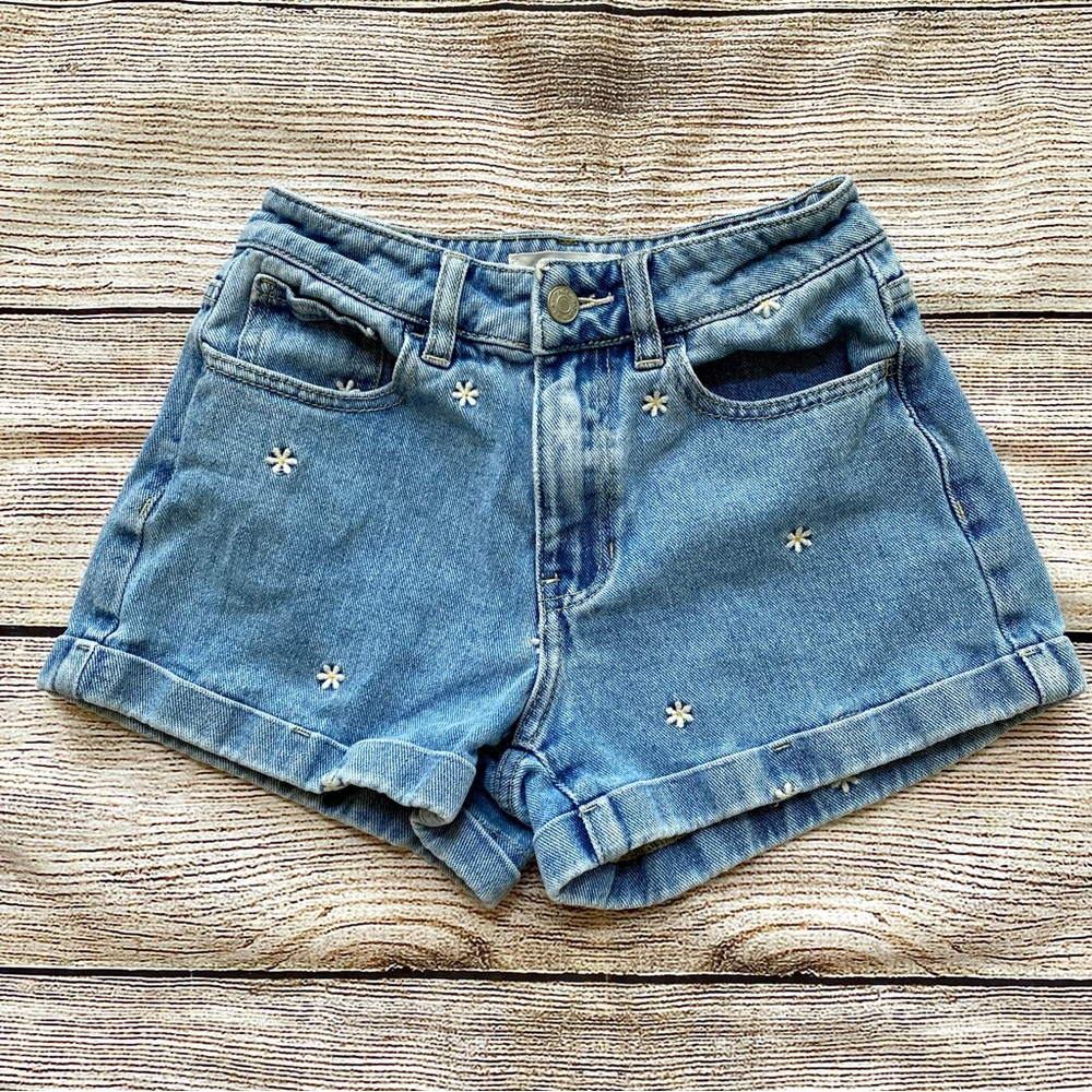 PacSun Daisy Embroidered Denim Jean Mom Shorts Ladies Teen Sz 23